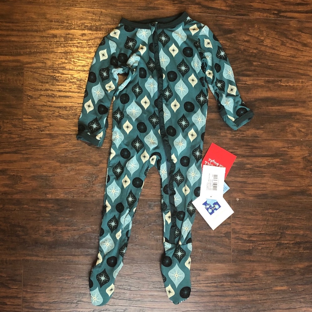Kickee Pants Footie w/ Zipper and Mittens